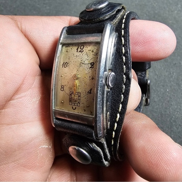Vintage Doxa Mens Mechanical Wind Up Tank Watch Silver Tone Working Bund Strap - Picture 4 of 12